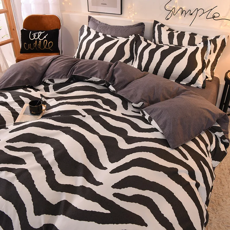 

New Bedroom Four-piece Bed Linen Winter Thick Cotton Zebra Pattern Quilt Cover Fashionable and Simple Family Hotel Bedding Set