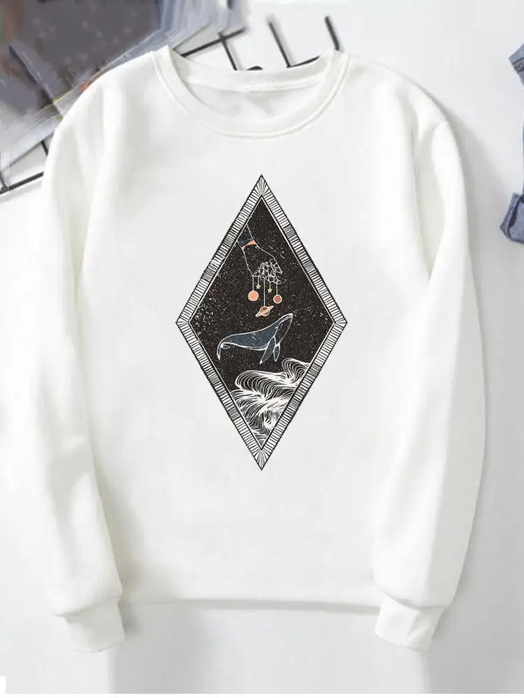 

Women Clothing Beach Sea Animal Lovely Graphic Pullovers Female Fashion Hoodies Lady Autumn Spring Winter O-neck Sweatshirts