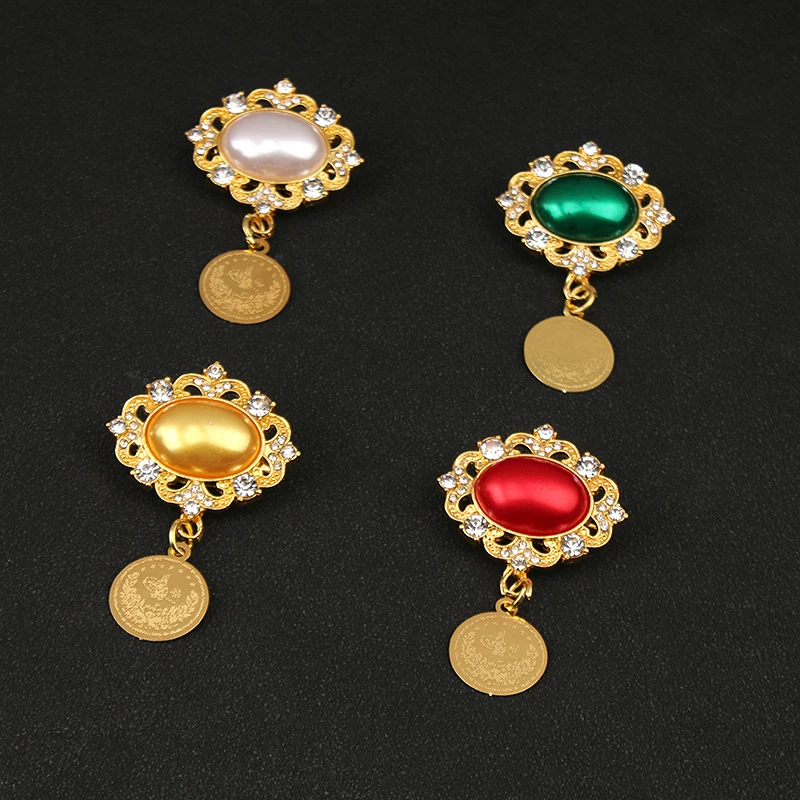 

Dicai Oman Kurdistan Brooch Coin Gold Plated Pendant Created Gemstone Brooch Wedding Gift Accessories Lapel Pins Women's Fashion