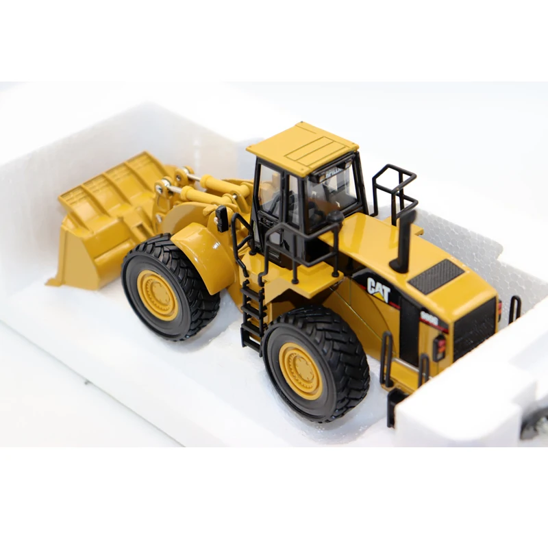 Колесный погрузчик Cat 980G в масштабе 1/50 55027 модель строительных игрушек для