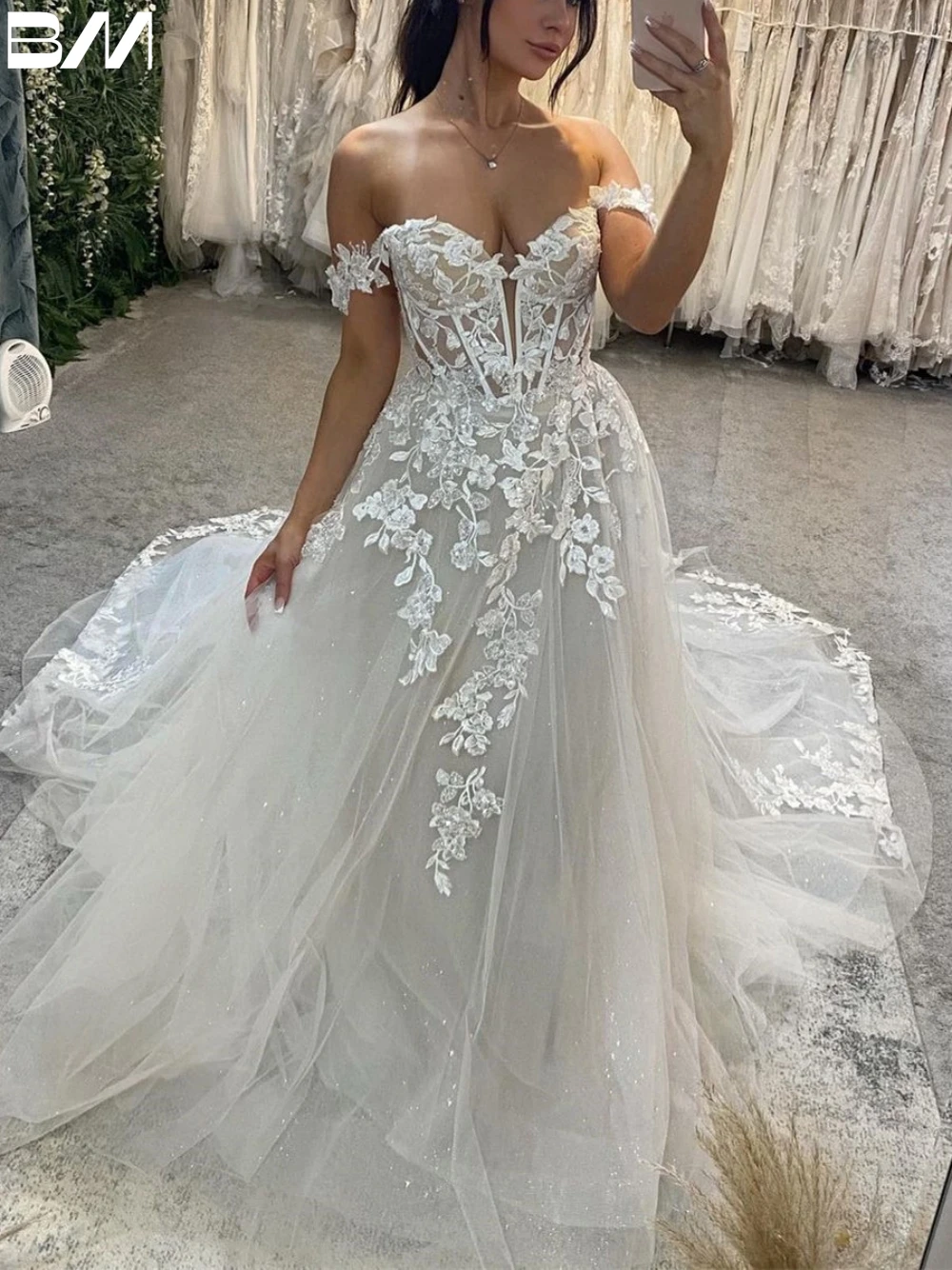 

Elegant Off the Shoulder Wedding Dress Lace Appliques A-line Bridal Gown Modern Floor-length Bride Dresses Vestidos De Novia