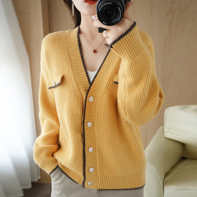 

Women's Autumn And Winter New Coat Long Sleeve Sweater With V-Neck Bottoming Shirt Padded Knitted Loose Fashion Cardigan