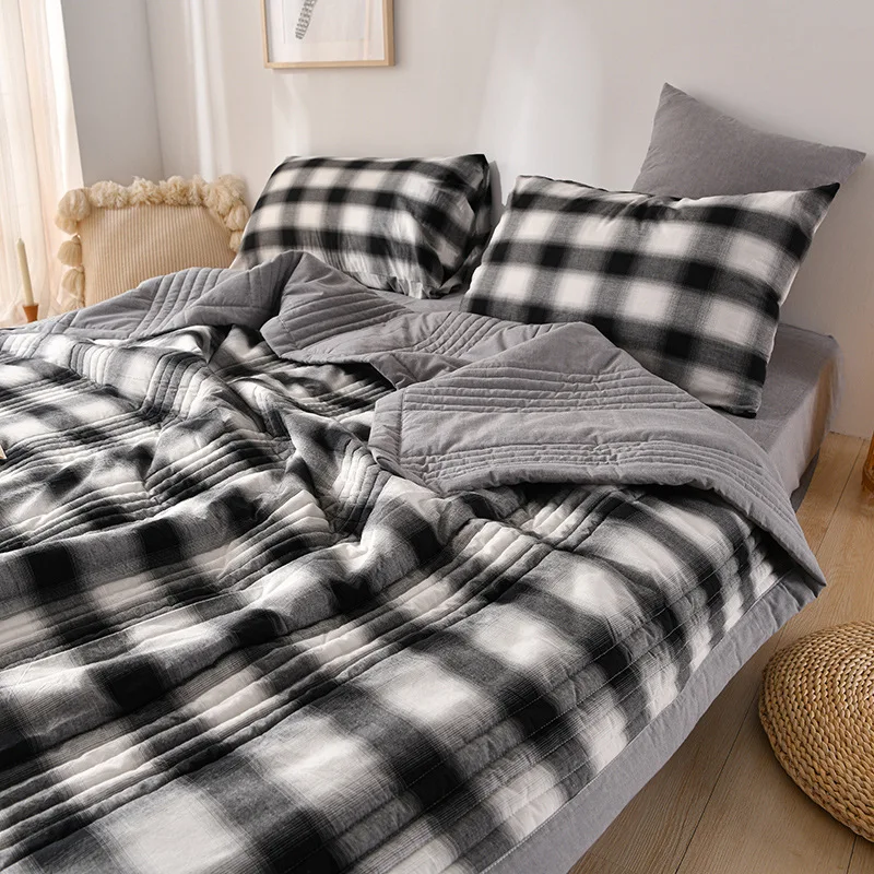 

Summer Washed Cotton Quilt Thin Comforter Quilts Cooling Blankets Air-conditioning Comforter 200x230cm Bed Cover Home Textiles