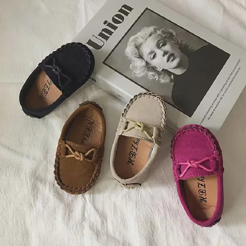 

JGVIKOTO Toddlers Shoes Fashion Soft Kids Loafers Children Flats Casual Boat Shoes Boys Girls Wedding Moccasins Leather Shoes