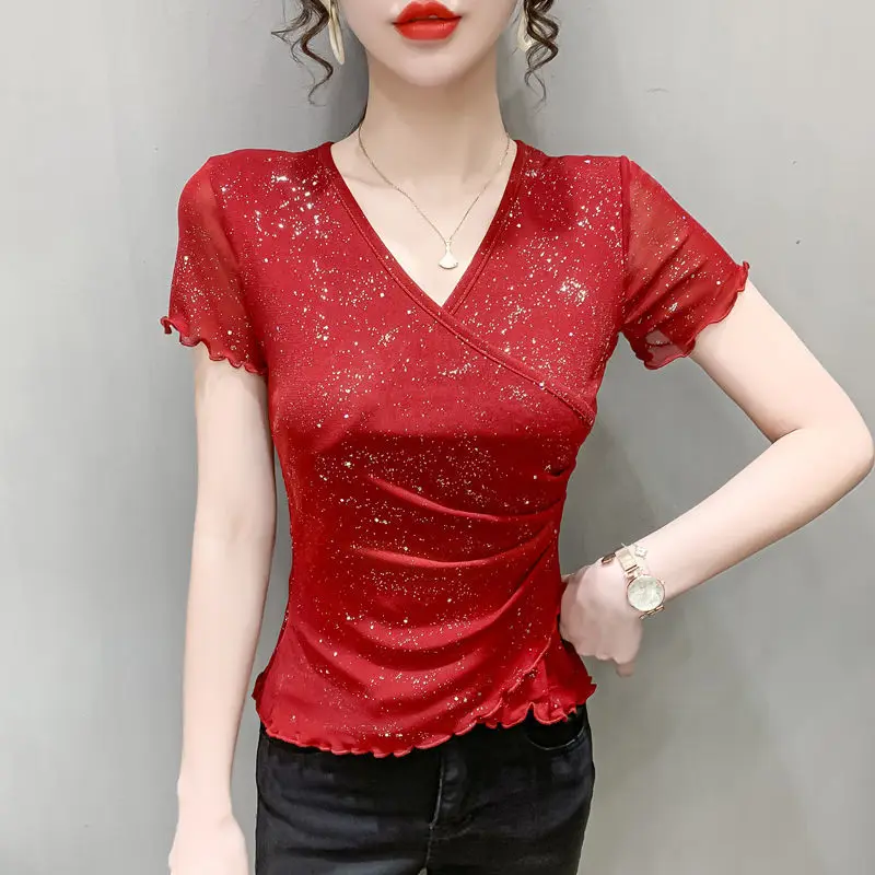 Женская футболка с коротким рукавом и V-образным вырезом