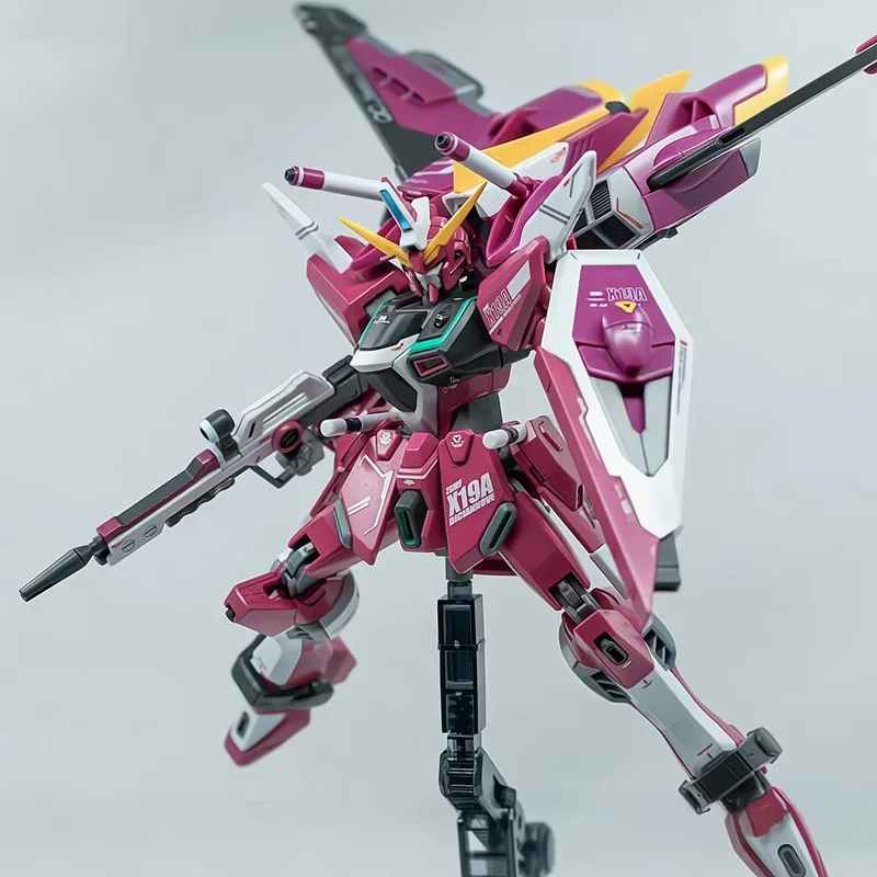 Фото Коллекционная сборная модель Bandai Gundam: Аниме-меха, фигурка для сборки, игрушка, серия для хобби и демонстрации №4