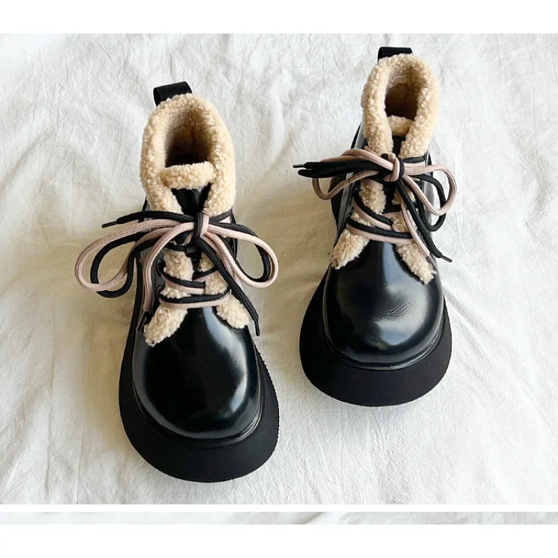 Бархатные теплые зимние ботинки на толстой подошве зима 2024 новая