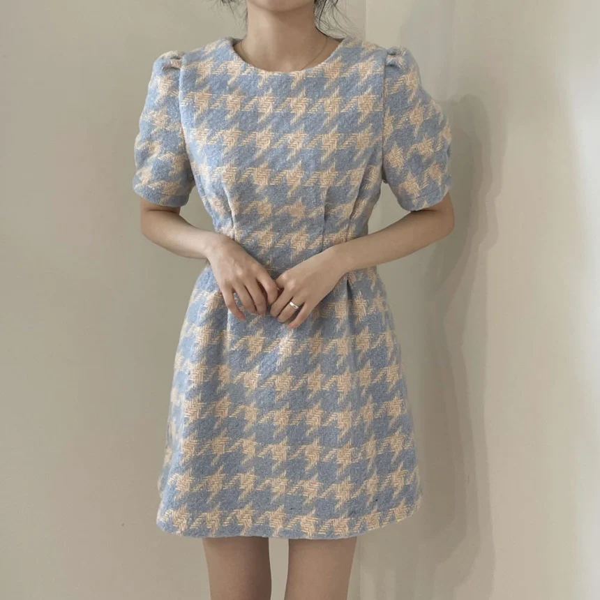 Женское платье с круглым вырезом коротким рукавом | Женская одежда