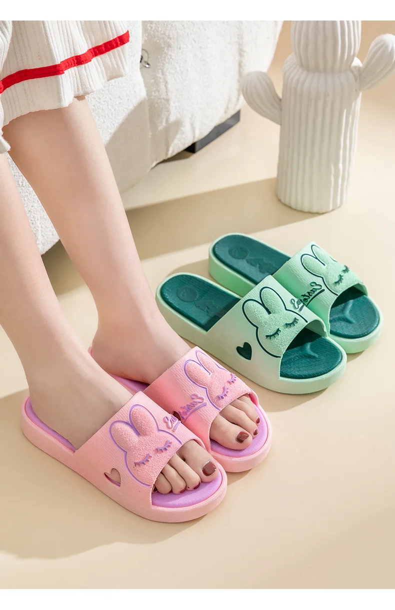 e na platformie kapcie domowe chmura kobiety letnie slajdy plażowe klapki królik kreskówka Kawaii miękka podeszwa sandały damskie 2024