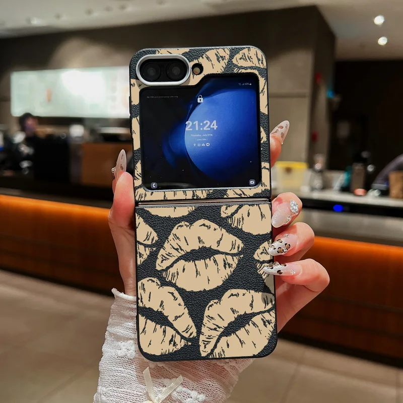 Для Samsung Galaxy Z Flip 6 5 4 3 чехол с желтыми губами и принтом кожи текстура силиконовый