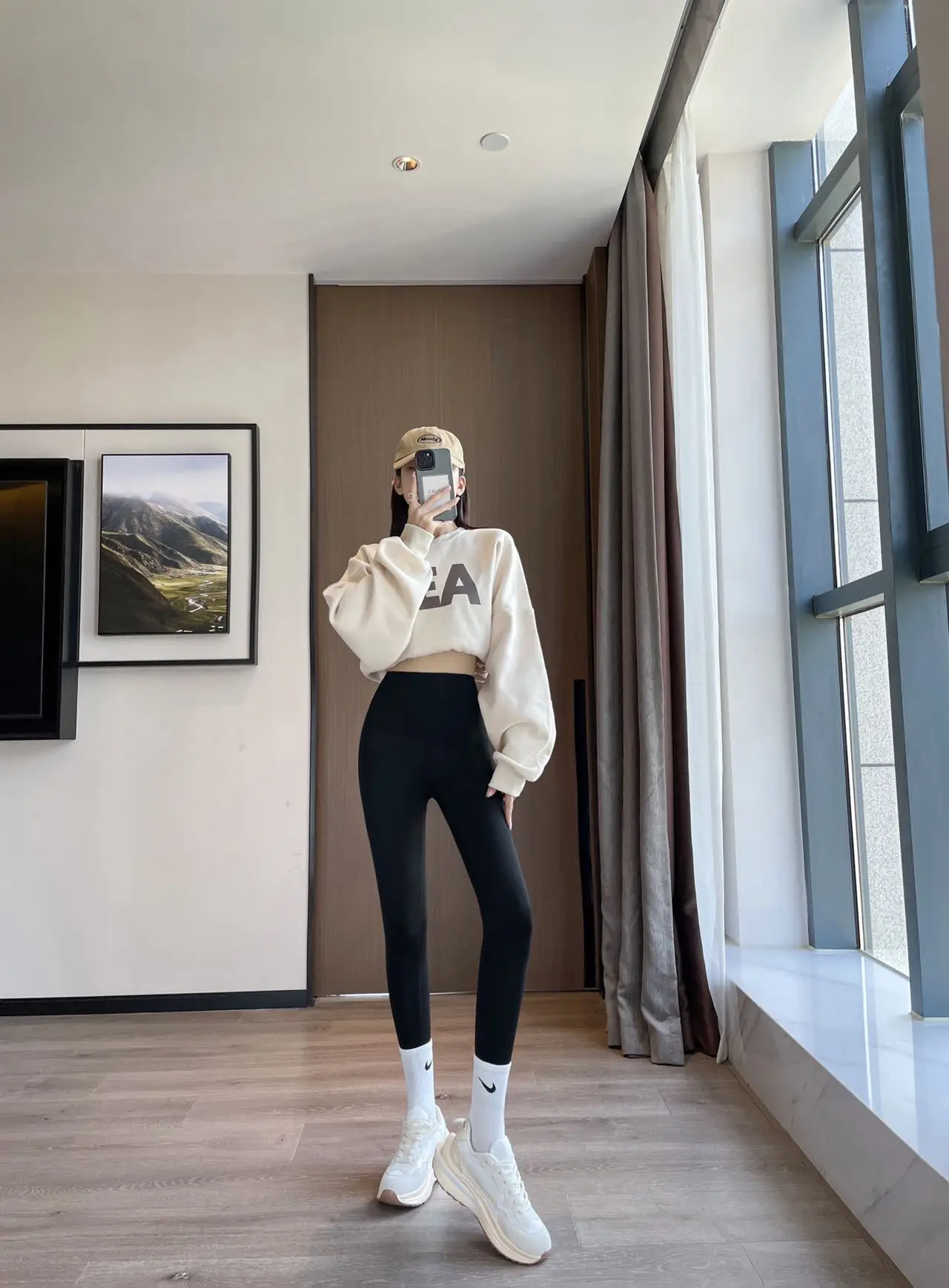 New 2022 Winter Plus Velvet Thickening Pants Slimming Shark Pants Abdomen and Hips Outer Wear Leggings Yoga Pants