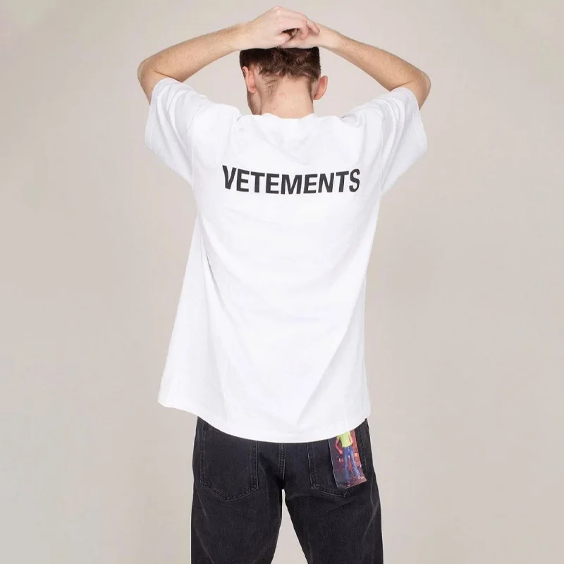 VETEMENTS High Street Classic Minimalist Letters Print Graphic T Shirts Men's Women's Short Sleeve T-Shirt Tops