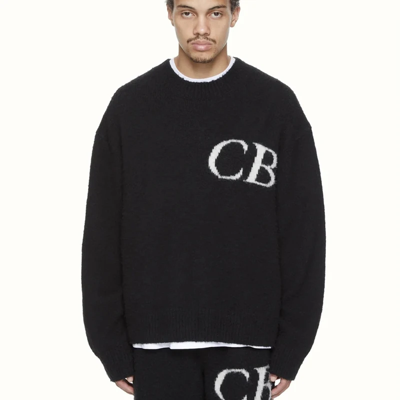 

Свободный жаккардовый свитер с круглым вырезом, с буквенным принтом