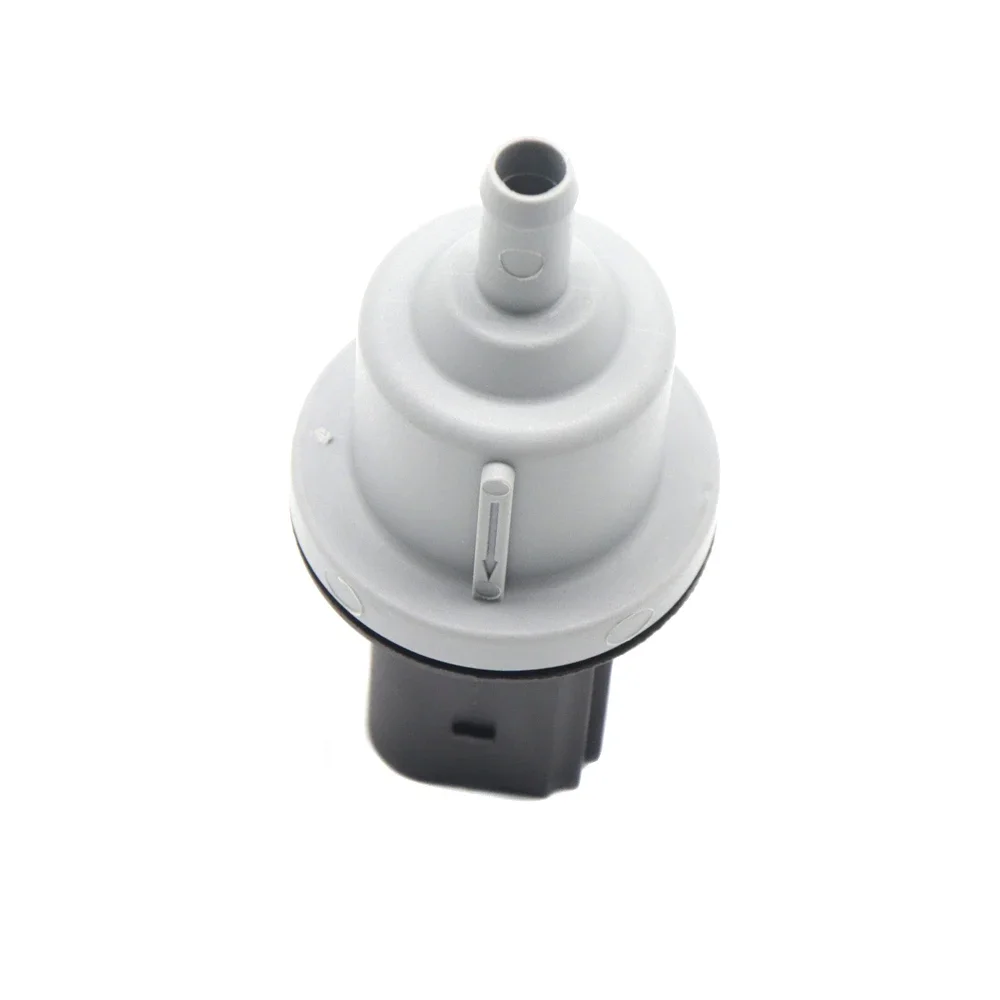 Топливная канистра для Audi A4 A8 Q7 Volkswagen Passat CC Golf Touareg 133 л 06D133517B 06D 517 B