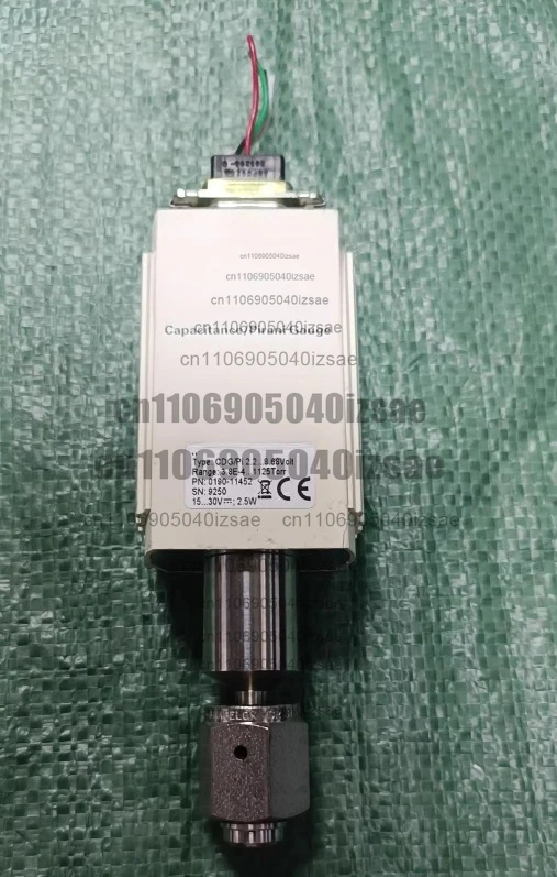 Фото Материал для нанесения вакуума CDG/Pi 2.2...8.68VoIt, функционально неповрежденный, протестирован в порядке. №1