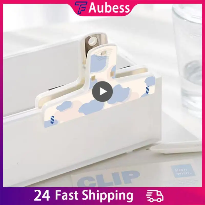 

Blue Folder High Color Value Manual Folder Safe Without Hurting Hands Manual Accessories Magnetic Clip Manual Clamp Paper Folder