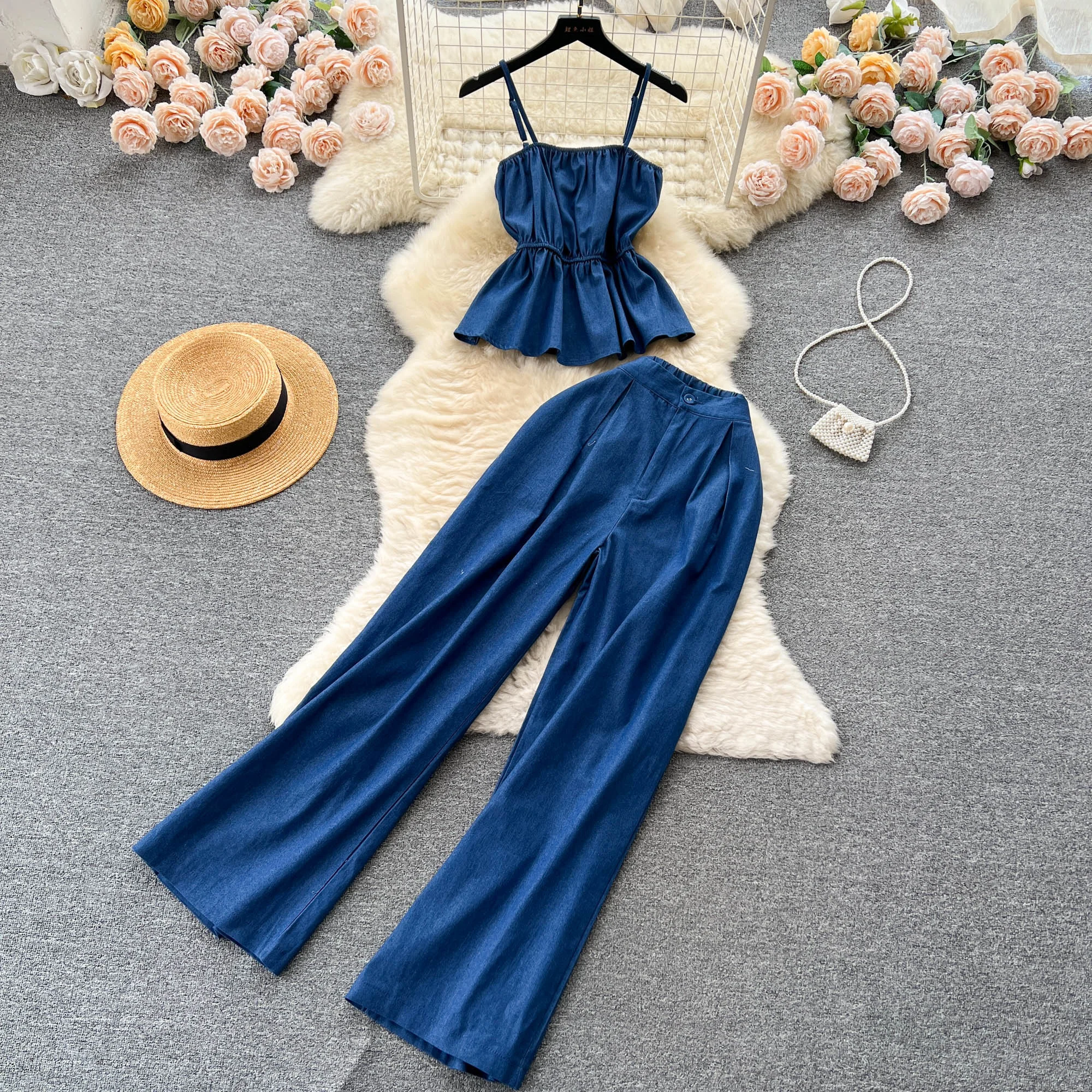 

Foamlina Summer Fashion 2 Pieces Sets for Women Sexy Spaghetti Strap Sleeveless Camis Top and Elastic Waist Wide Leg Pants Suits