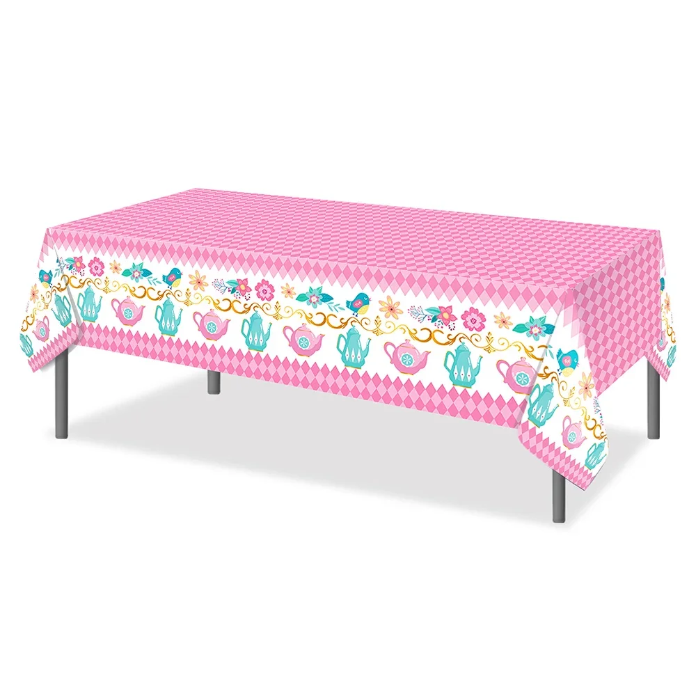 Рисунок 6 - Набор одноразовой посуды с мультяшным