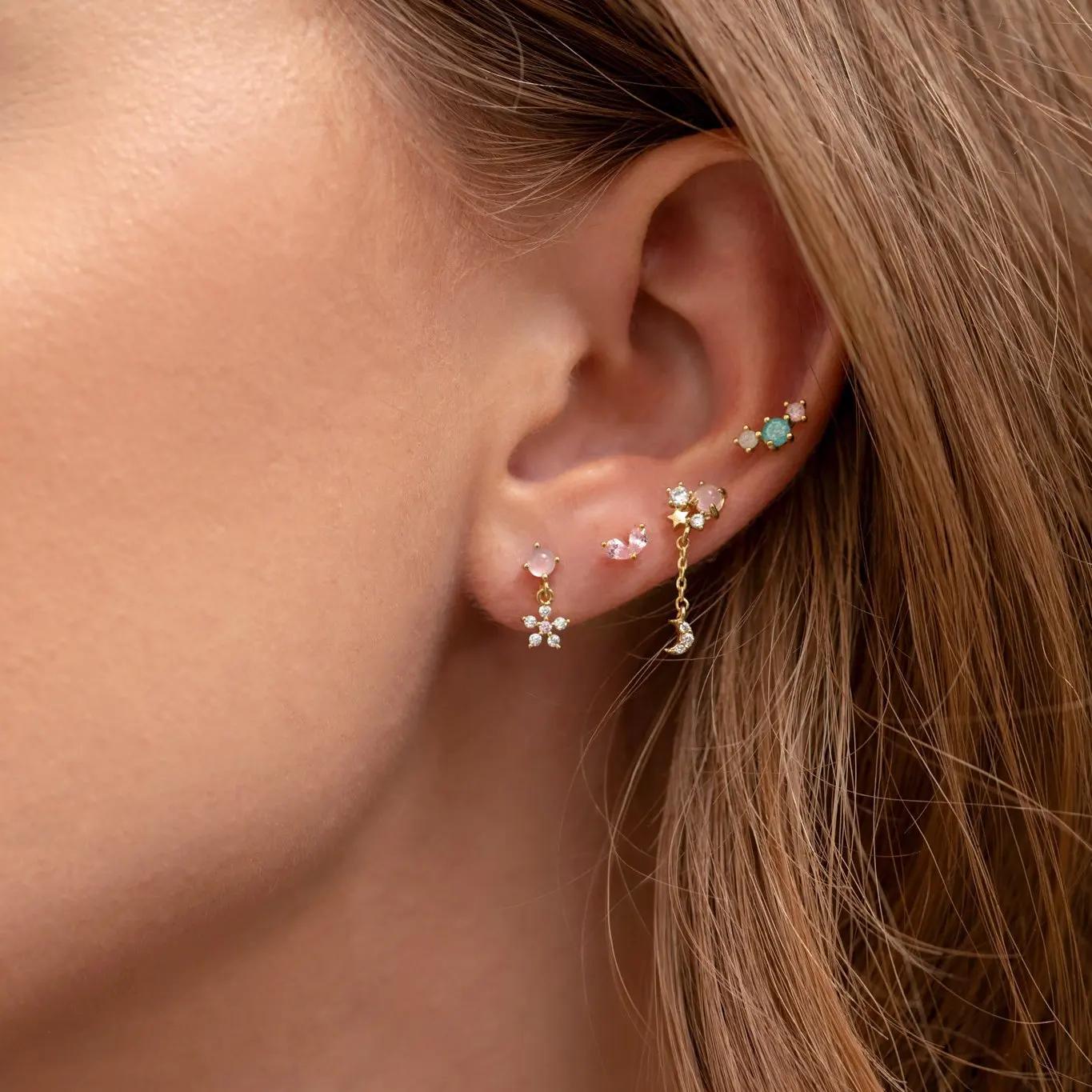 

1Piece Korean Color Zircon Star Earrings for Women 2022 Trend Butterfly Jewelry Ear Cuffs Stainless Steel Piercing Stud Earrings
