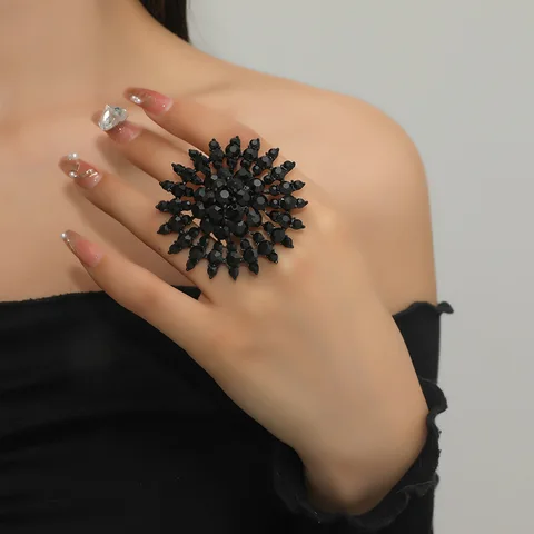Роскошные Черные Оригинальные кольца для женщин, увеличенные большие стильные кольца средней длины на палец, свадебные ювелирные изделия в подарок