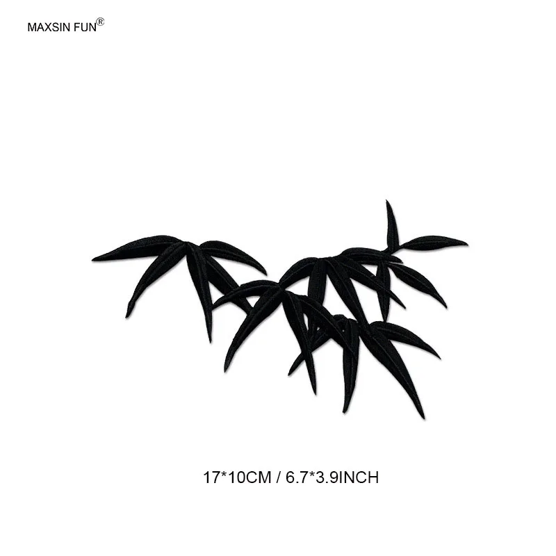 Большие и маленькие вышитые нашивки с помощью декоративной подкладки из