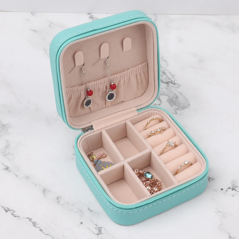 Portable Locket Jewelry Box Leather Storage Organizer Earring Necklace Ring Travel Jewelry Case Display