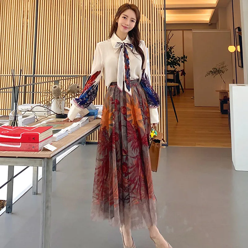 

New 2 Piece Set Runway Designer Fashion Fall Floral Print Pleated Skirt set Women Bow Lace up Print Shirt and Mesh Skirt Suits