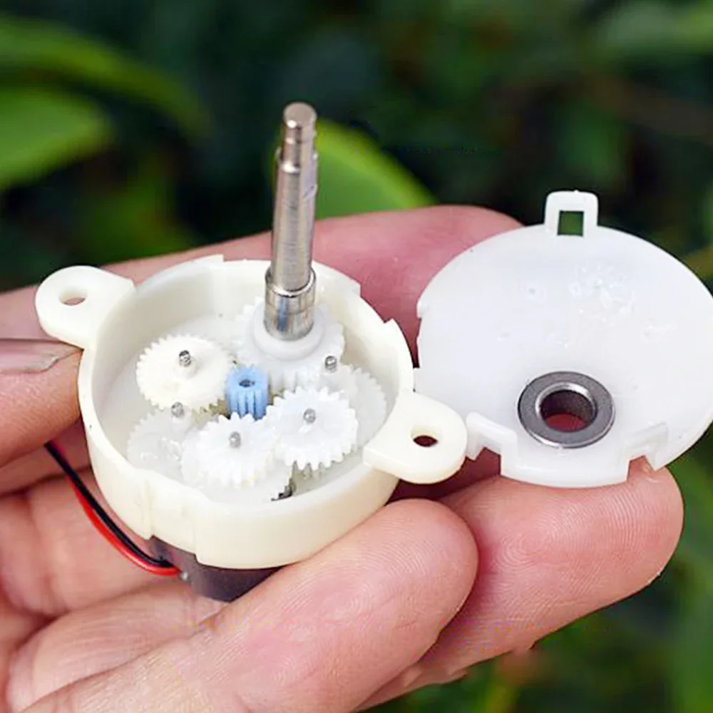 Мотор-редуктор Mini 300 с длинным валом 3 В-6 В постоянного тока 18 об/мин медленный