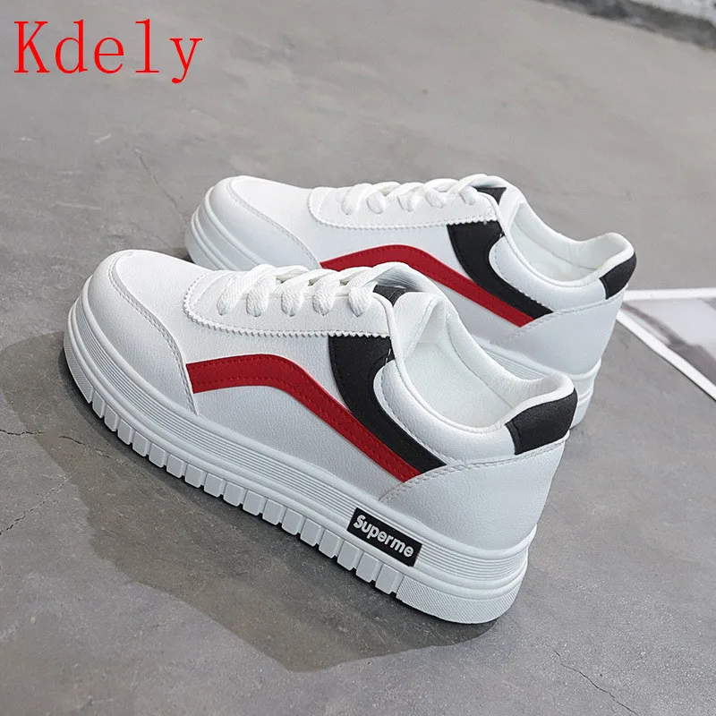 

Женские кроссовки на танкетке, дышащие, на шнуровке, повседневная обувь на массивной подошве, дизайнерские