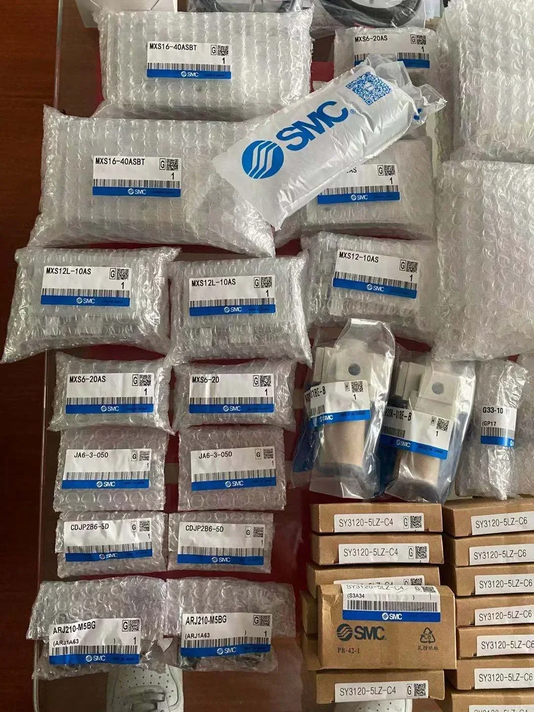 Пневматизатор Smc Merk Onderdelen Magneetventielen Buis Buisleidingen Соединители Luchtfilter Регулятор Frl