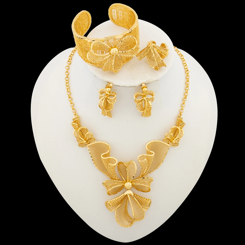 

Dubai African Jewelry Set for Women 18k Gold Color Necklace and Earrings with Bracelet Ring 4Pcs Set for Engagement Party Set