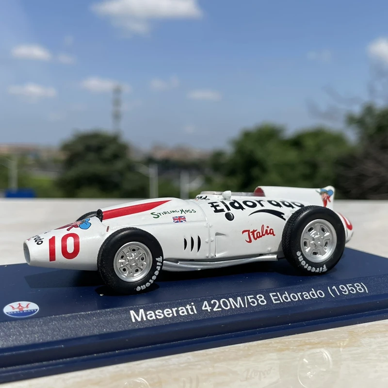 

1/43 Maserati Maserati 420M 58 Eldorado 1958 F1 Track Formula Car Model Diecasts Metal Retro Classic Racing Car Model Collection