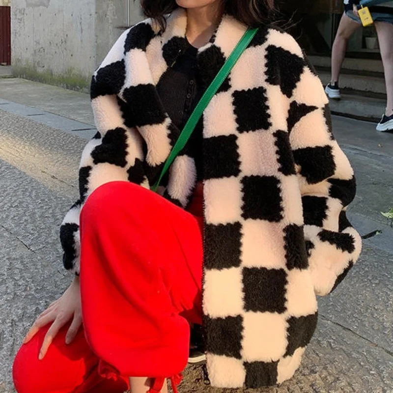 Checkerboard Women's Jacket Faux Fur Teddy Jacket New Retro Checkered Thicken Warm Jacket Ladies Fur Coat Winter Clothes Women