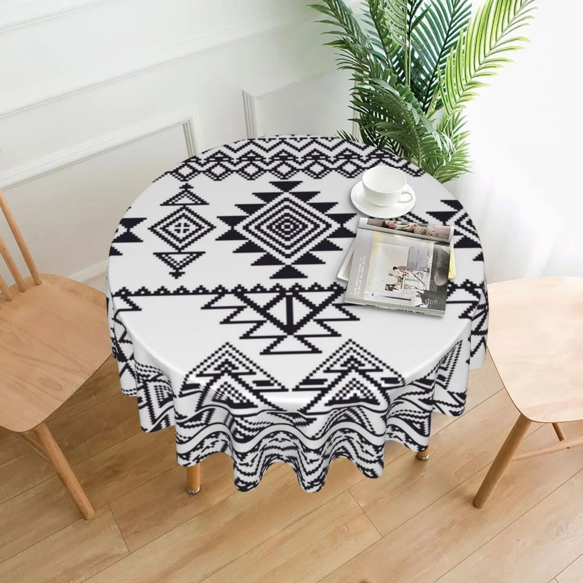 

Geometric Shapes In White And Black Tablecloth Tablecloths Polyester Oilproof Round Picnic Blanket for Coffee Table Decorations