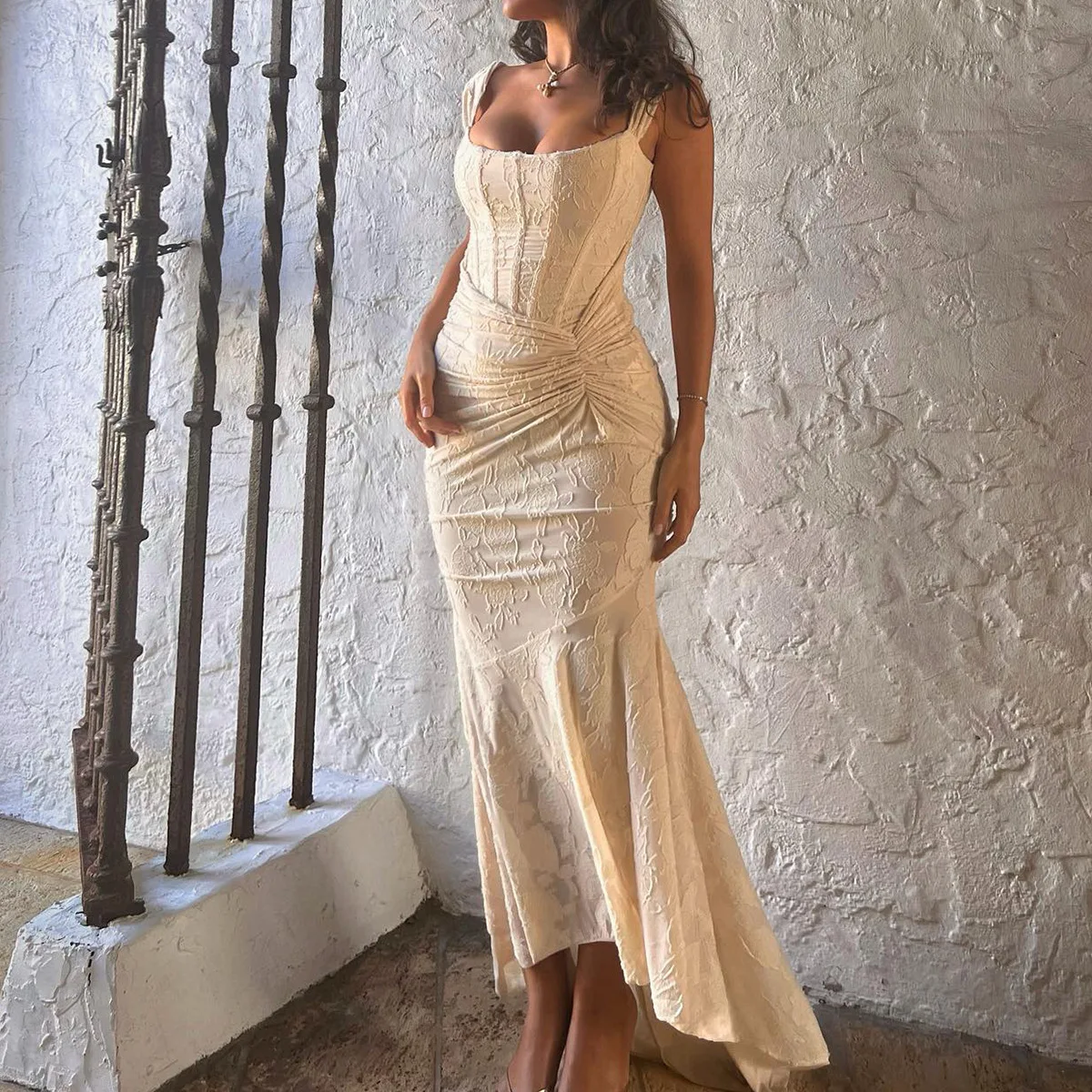 Элегантное кружевное платье-корсет макси женское летнее облегающее платье без