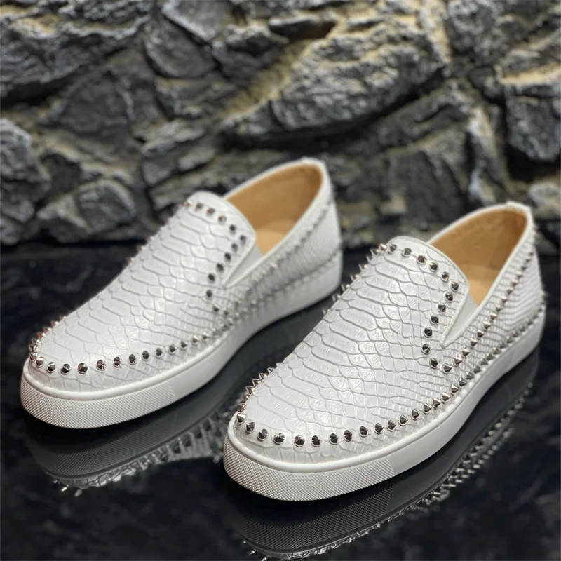 

High Quality Men's Luxury Brand Casual Driving Red Bottoms Slip On Shoes Fashions Women's White Snakeskin Leather Rivets Loafers