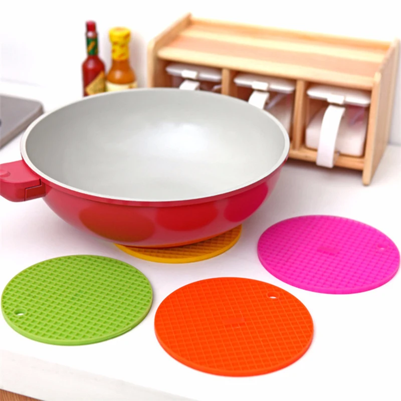 

Round Silicone Table Mat Extra Thick Placemat Open Cans Honeycomb Hot Insulation Pad Coffee Cup Coaster Creative Kitchen Holder