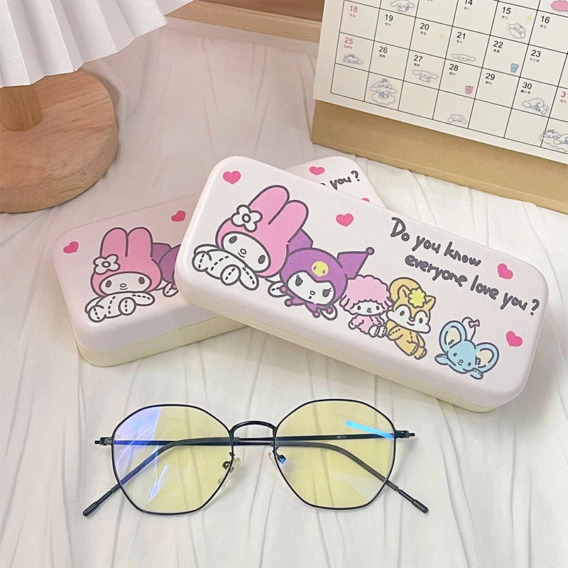 

Чехол для очков Sanrio Kuromi Kawaii My Melody мультяшный милый рисунок для студентов портативный футляр для хранения солнцезащитных очков ПРИ близорук...