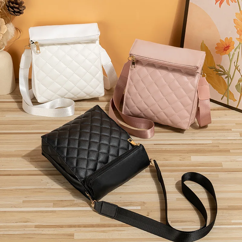 

Women New Embroidered Mobile Phone Bag Female Crossbody Small Exquisite Mobile Phone Small Satchel Purse Female Bag Mini