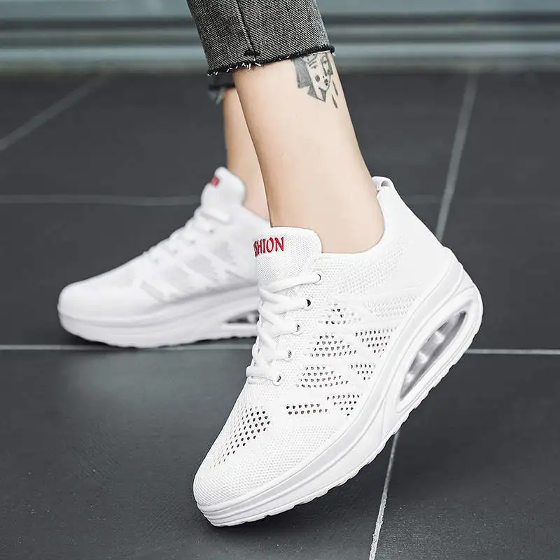 

Light Sport Shoes For Women Designer Luxury 2021 Running Sneakers Cushioning White Sports For Women Ladies Sneakers 2021 Tennis