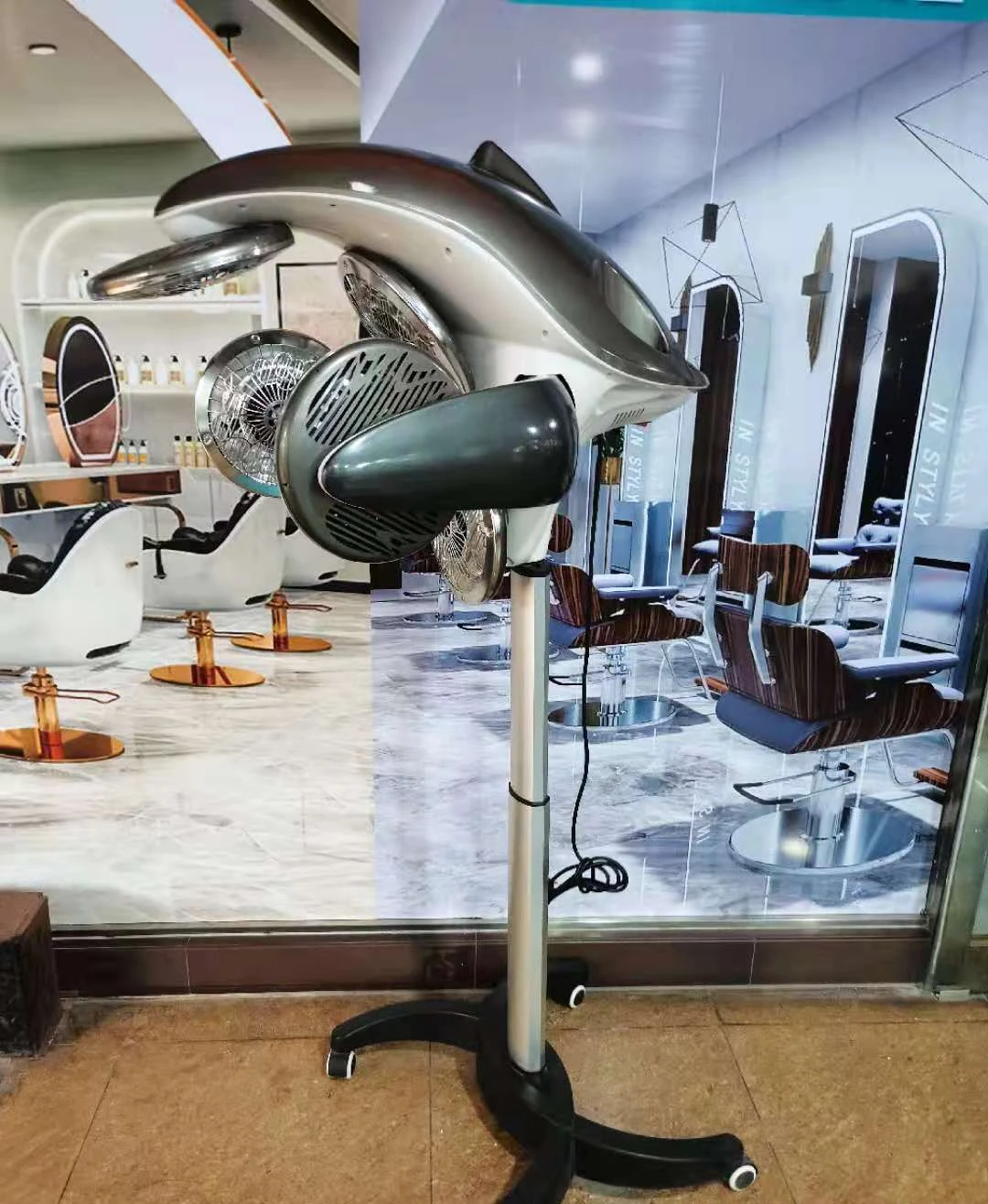 Рисунок 4 - Новый компьютер ускоритель парикмахерской