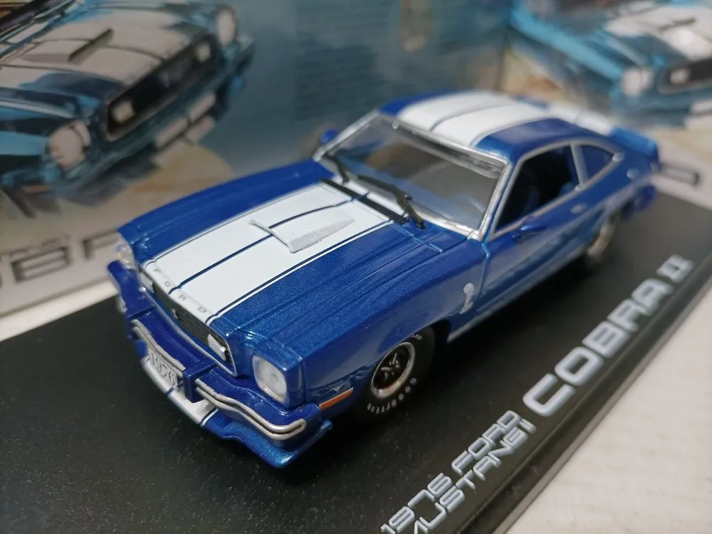 

GreenLight 1/43 Mustang II Cobra II 1976 Car Model