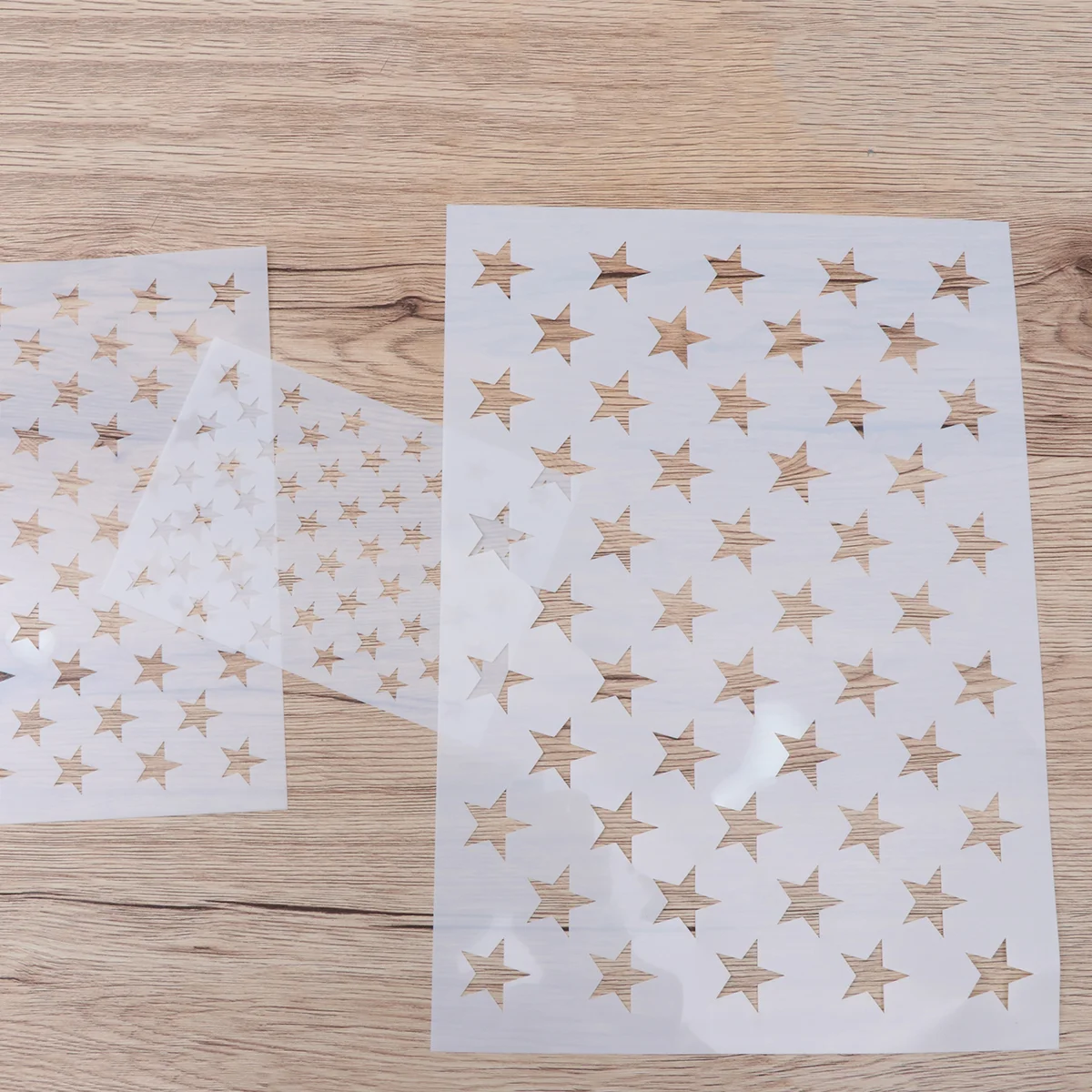 

3pcs Star Stencil DIY Hollow Drawing Stencils Star Templates for Wall Fabrics Paper