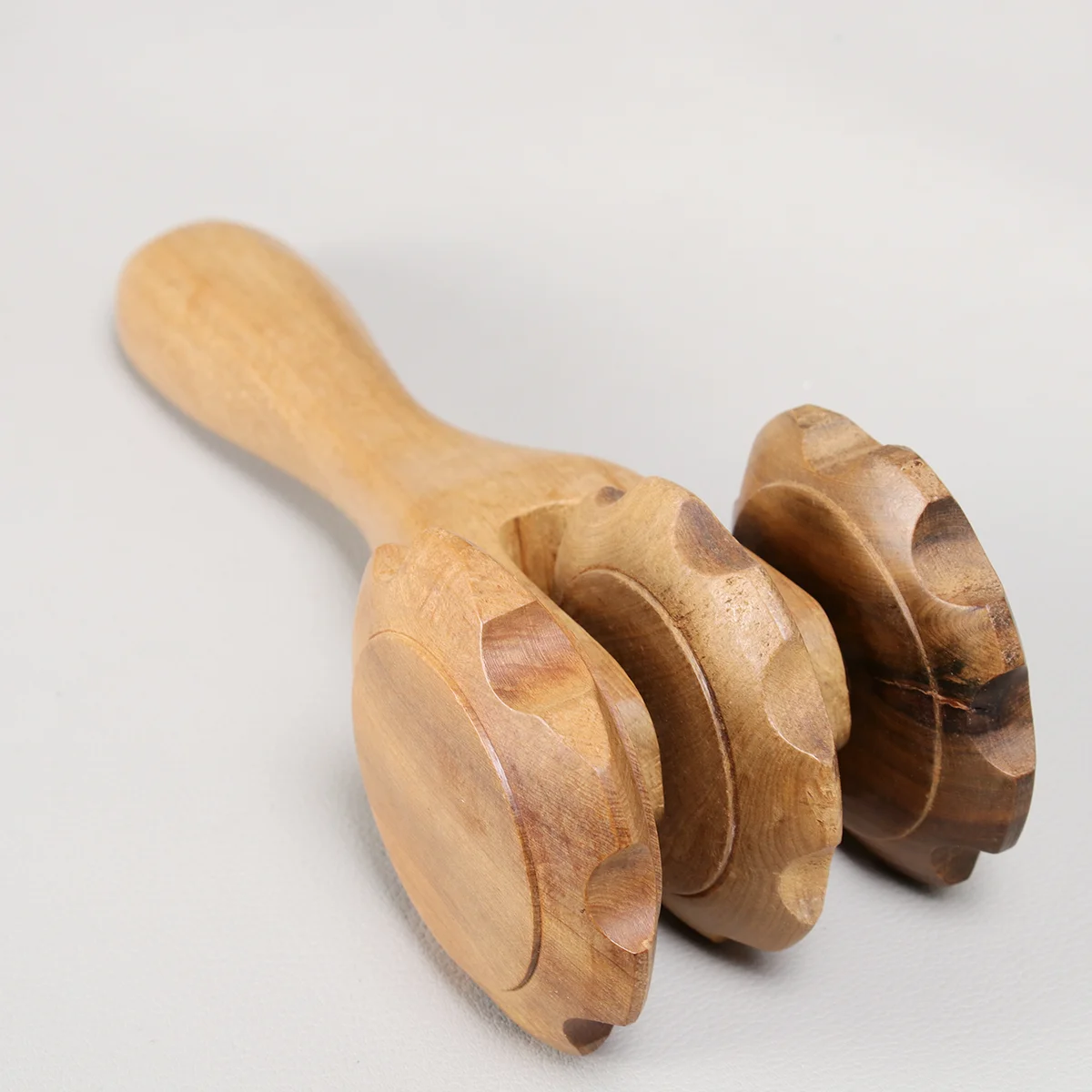 

1pc Roller Prcatical Professional Efficient Full Body Massaging Wheel Roller for Old Woman Man