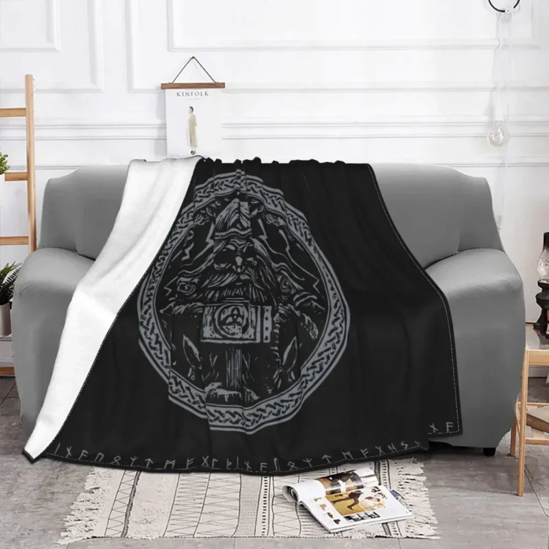 

Medaillon With Runes Viking Norse God Odin Fleece Spring/Autumn Breathable Soft Throw Blanket For Bedding Car Bedspreads