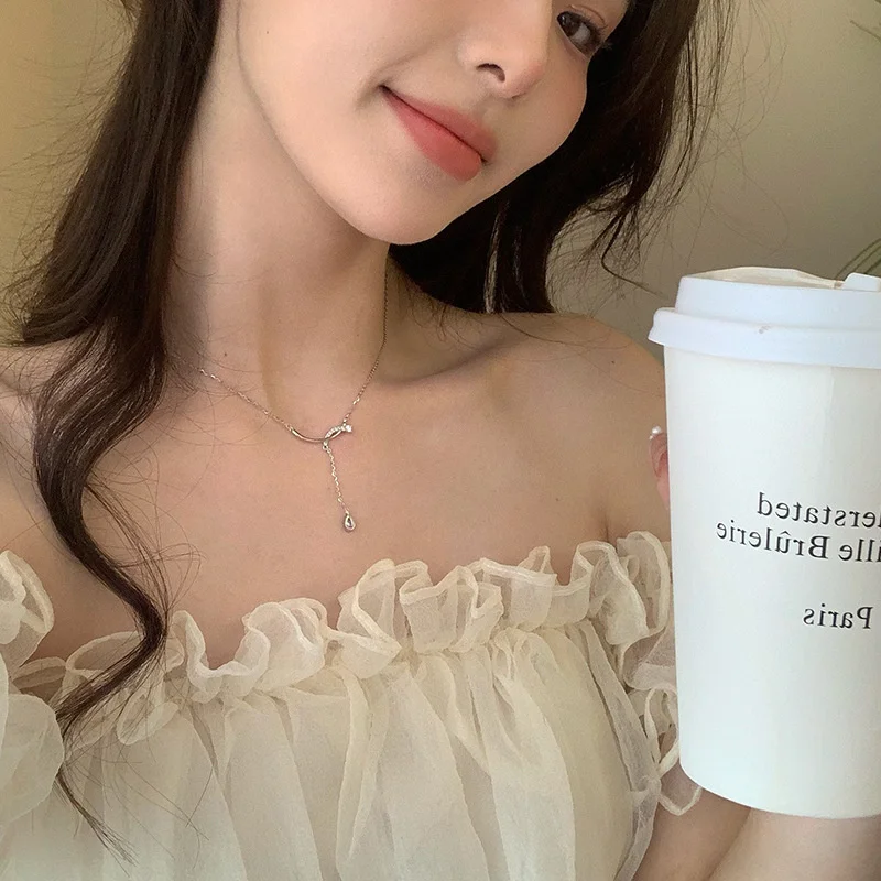

925 Sterling Silver One Wang Quan Eye Necklace for Women, Light Luxury, Sweet, and Small Style Design, High Grade Collar Chain