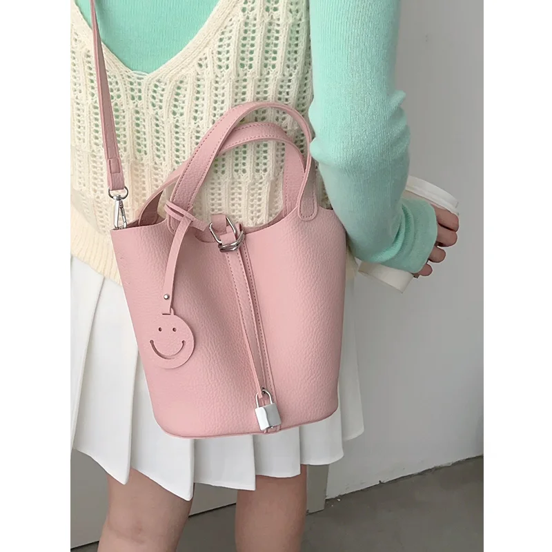 Женская сумка-мессенджер на плечо Новинка лета 2024 Высококачественная