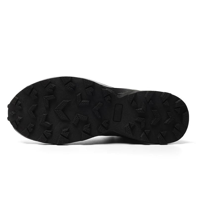 Winter New Outdoor Golf Shoes Non-slip Comfortable Warm Golf Sneakers Men Wear-resistant Training Golf Sneakers Size 40-49