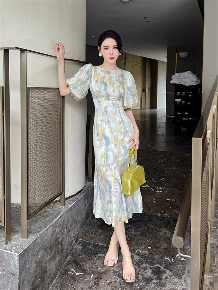 Платье с пышными рукавами термочувствительное мягкое летнее 2024