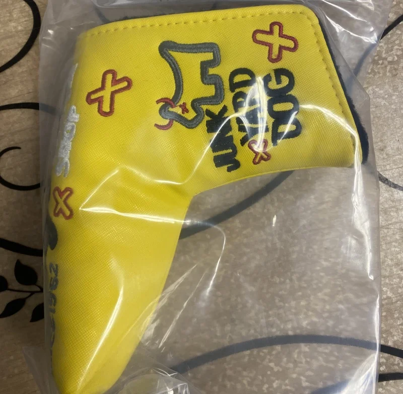 Чехол на голову желтого цвета для гольфа